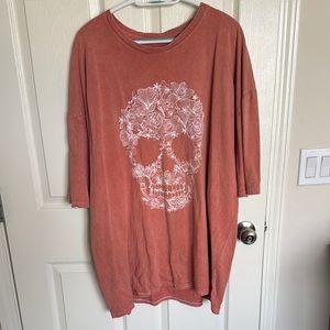 Rust Orange Graphic Oversized T-Shirt with Skull Design. Size 3x.